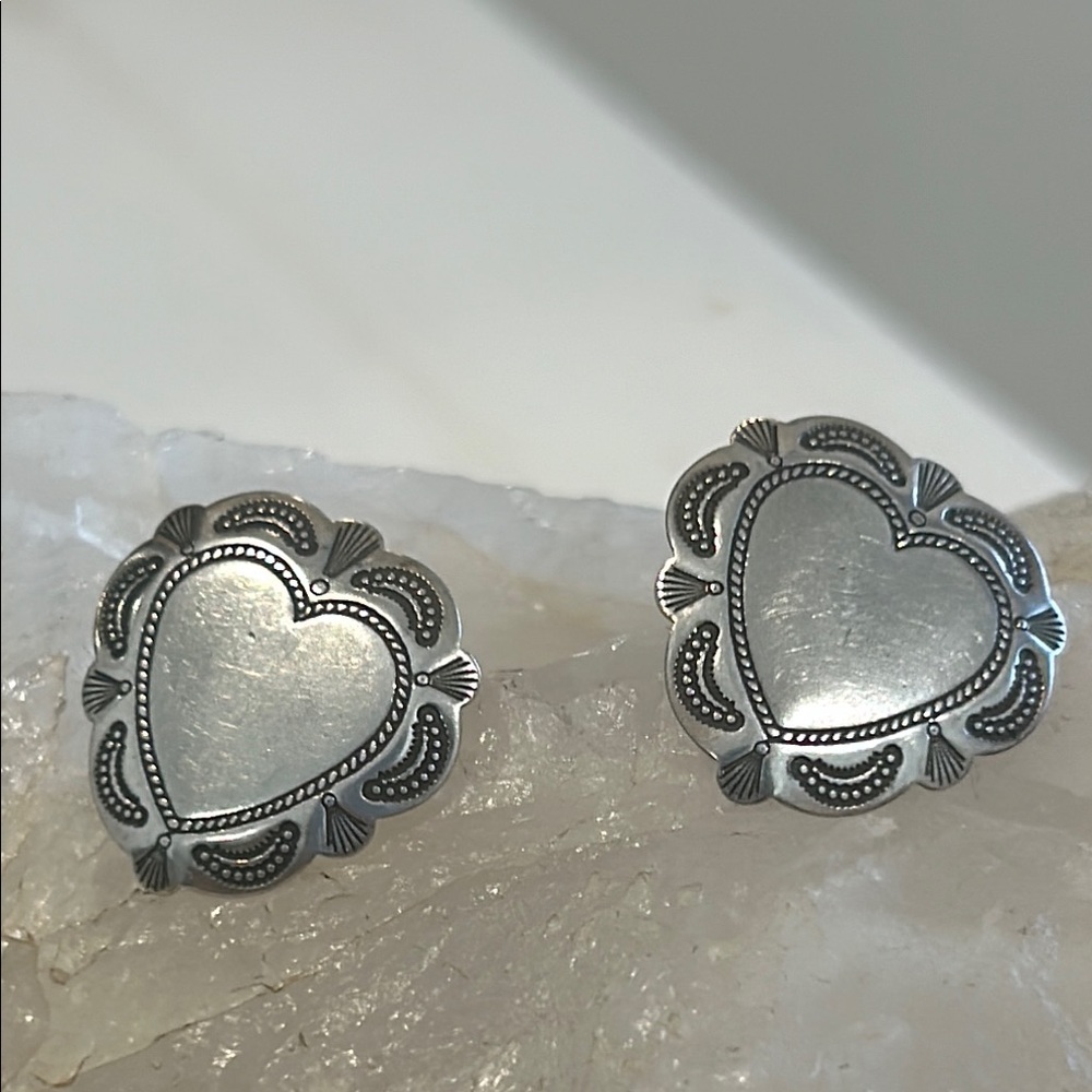 Sterling Silver Vintage Southwestern Concho Heart Earrings